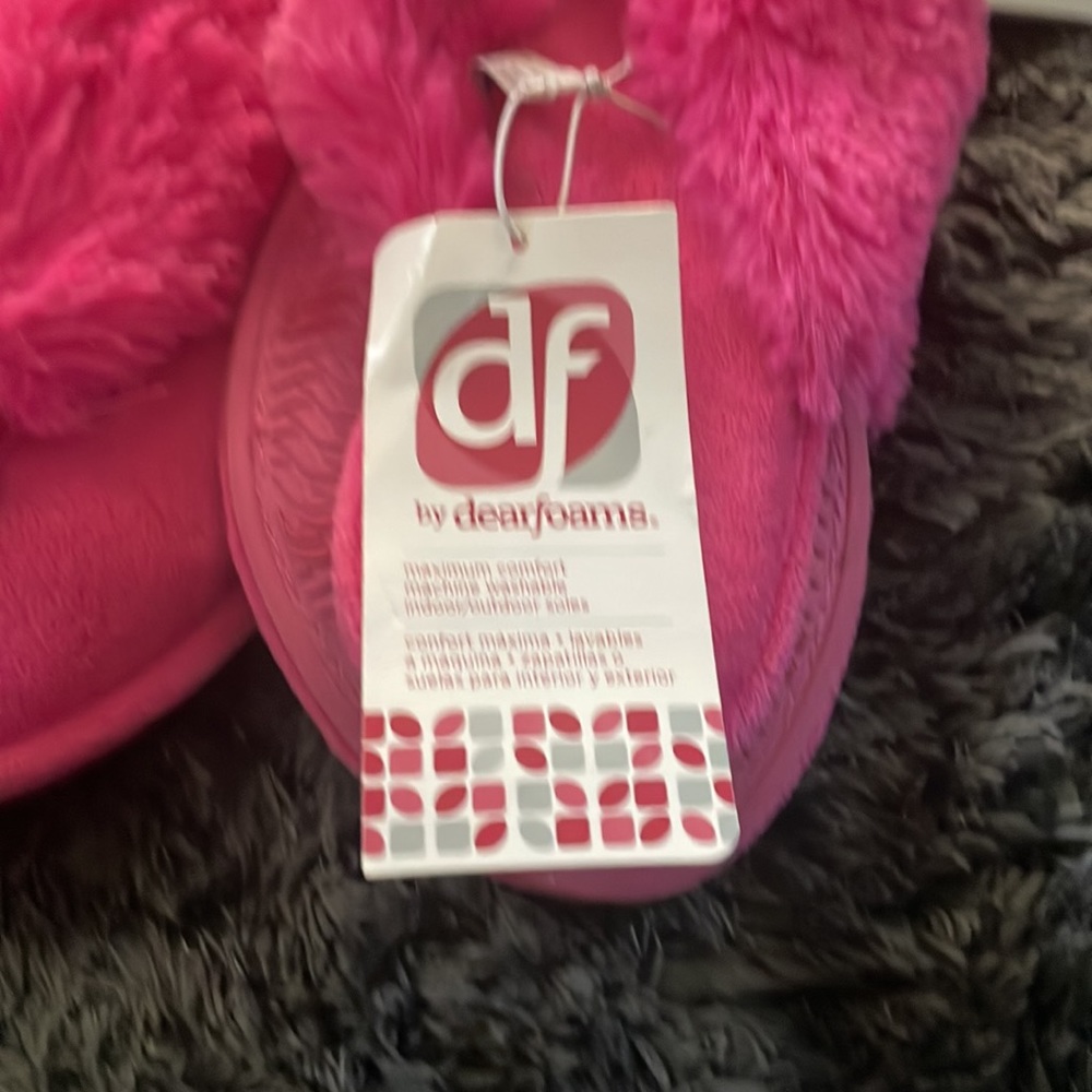 Plush slippers - Picture 3 of 6